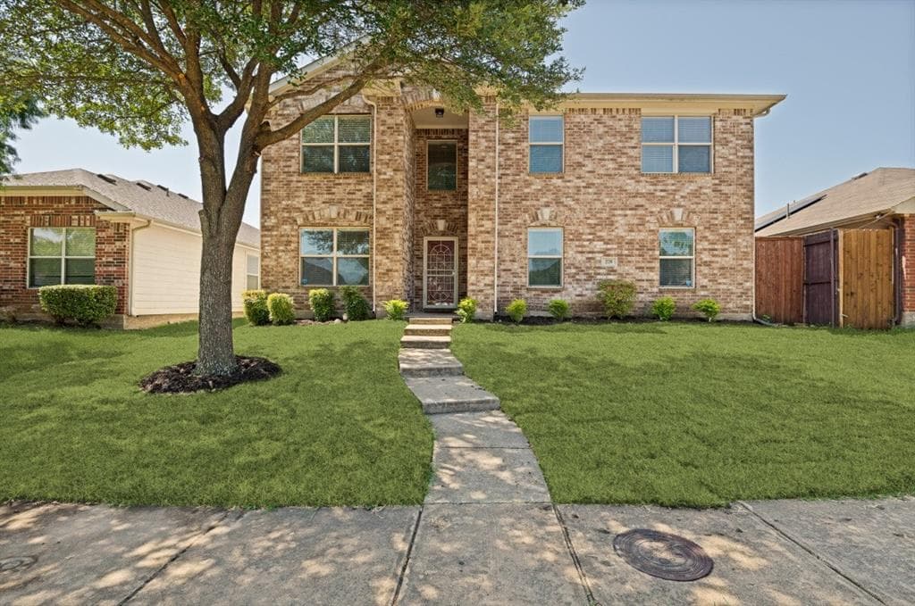 228 Great Plains Ave