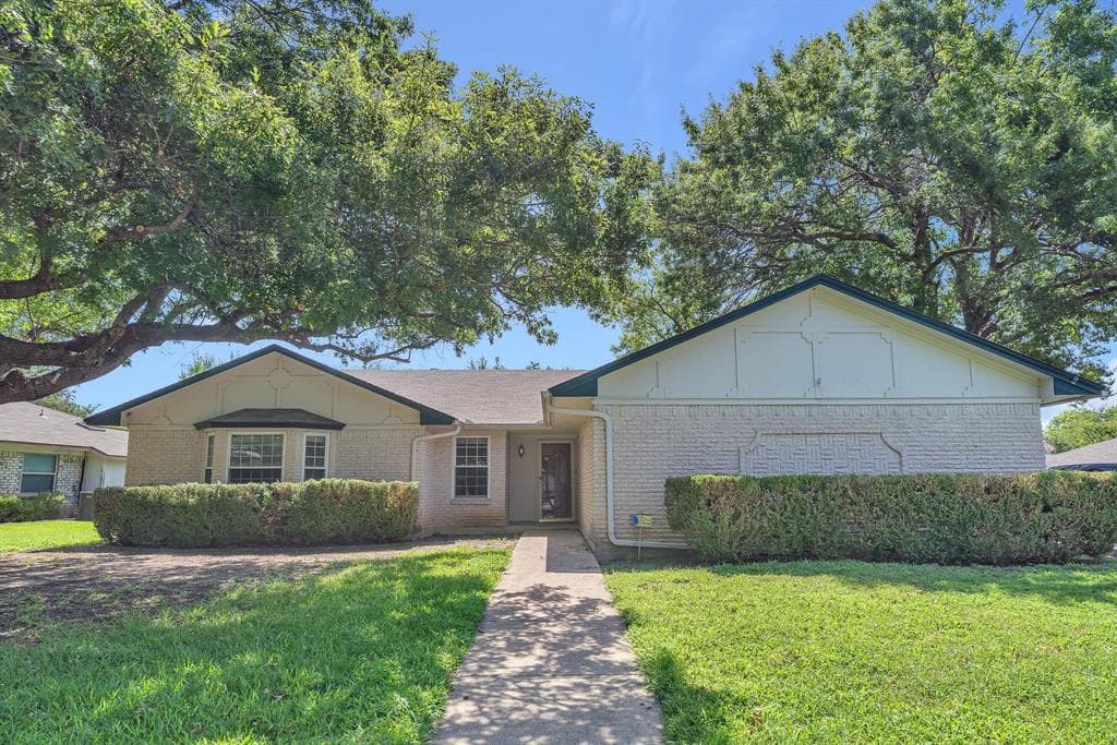 1720 Timbercreek Rd