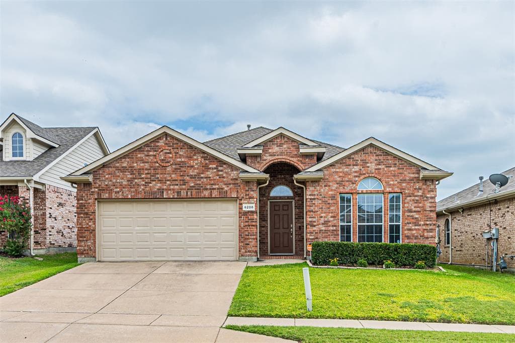 6208 Melanie Dr