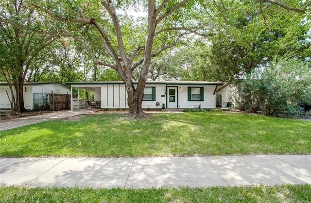 917 Grande Dr
