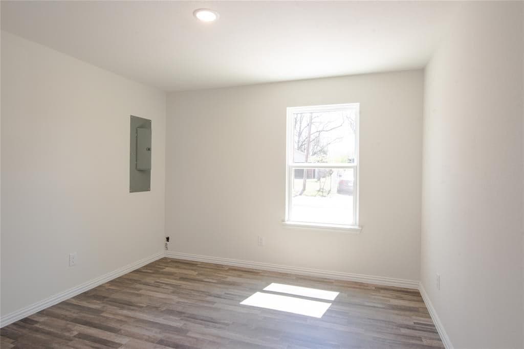 Gallery image 4