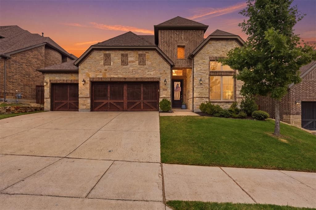 10322 Trail Ridge Dr