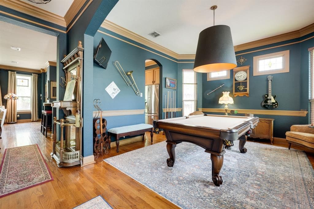 Gallery image 2