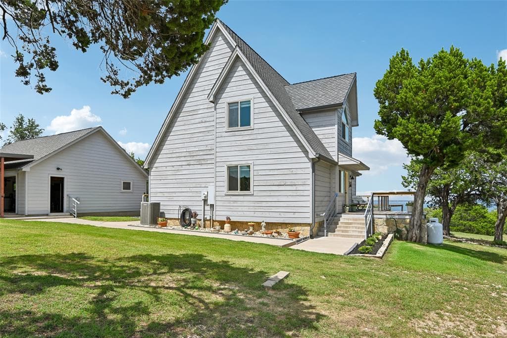 130 County Road 1546