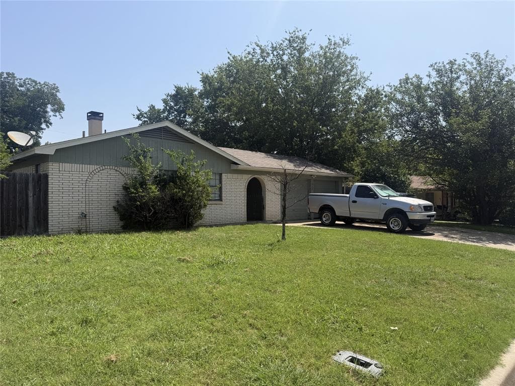 502 Nancy Dr