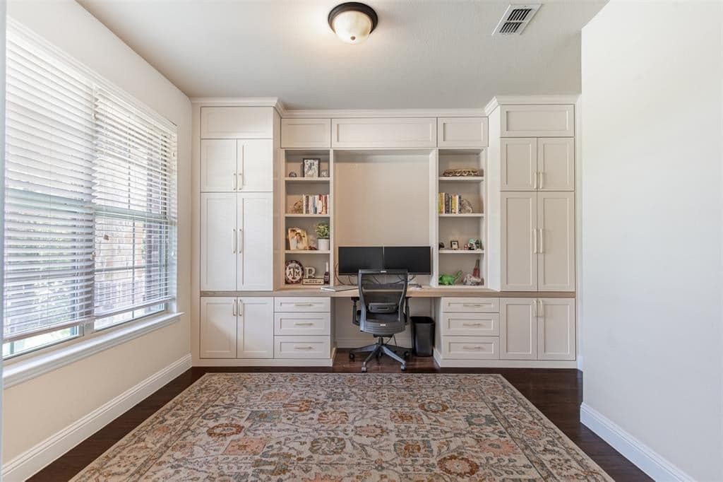 Gallery image 4