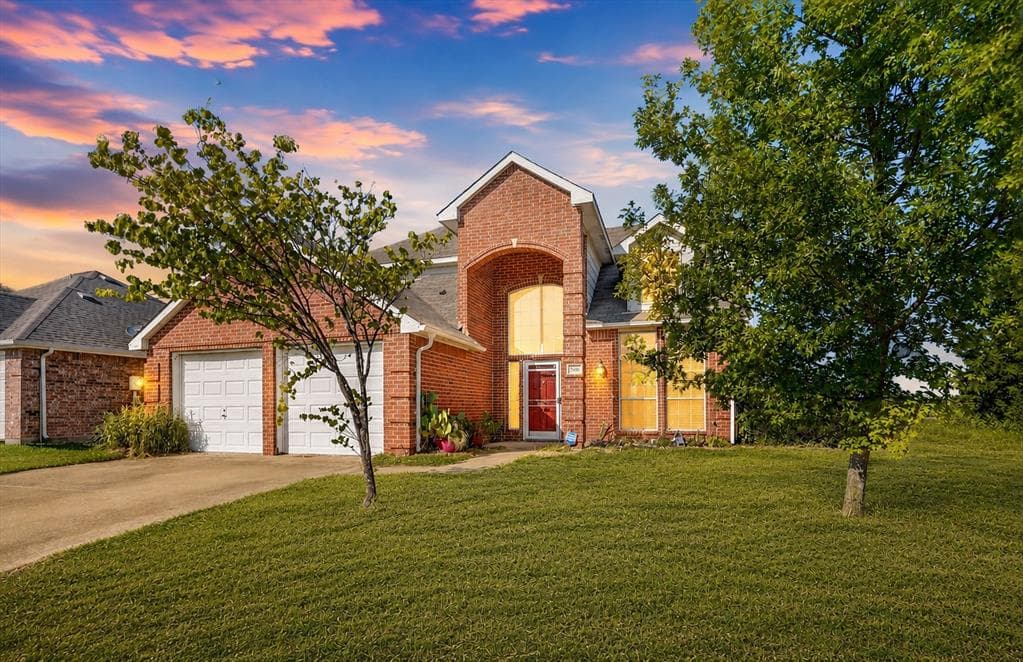 504 Hampton Ct