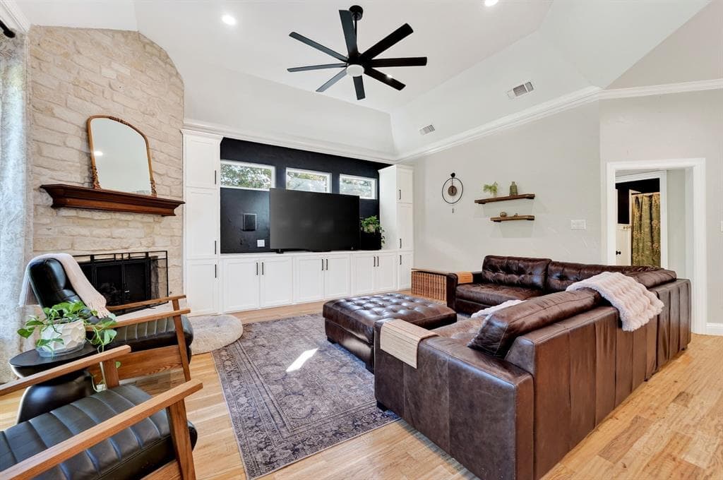 Gallery image 5