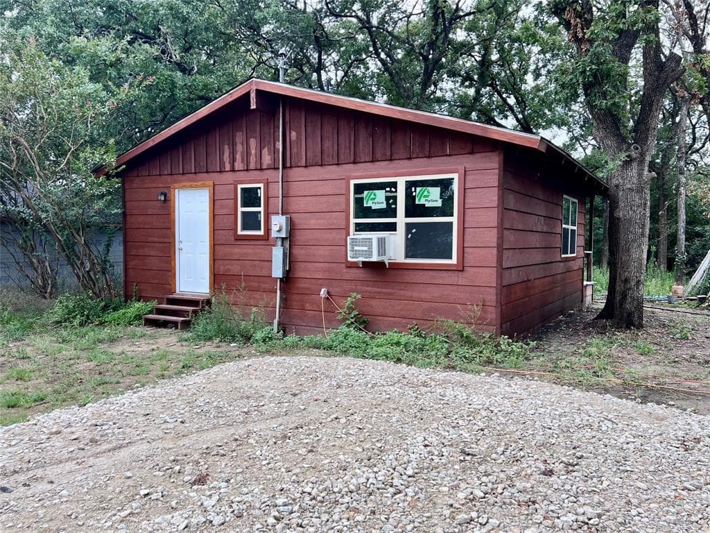 3925 Nw County Road 3115