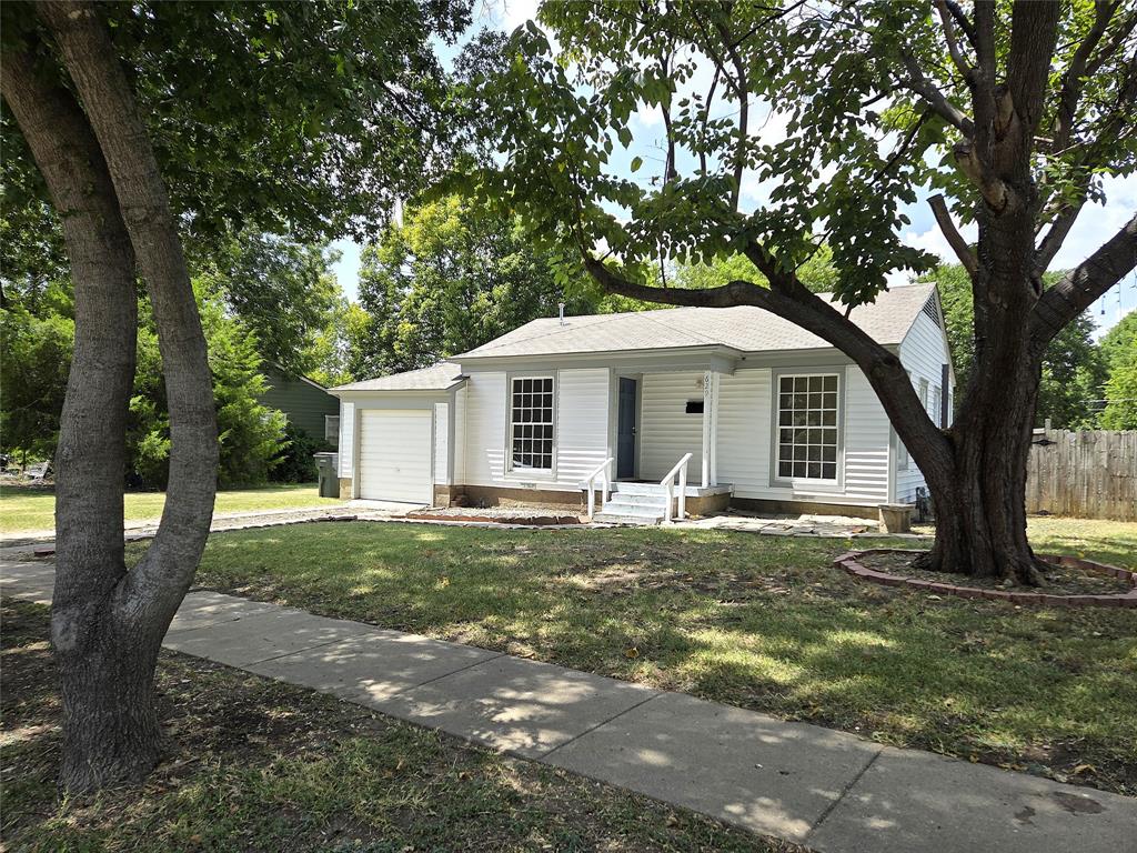 629 Cedar Dr