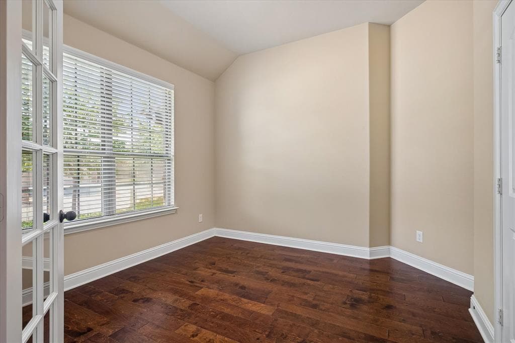 Gallery image 4