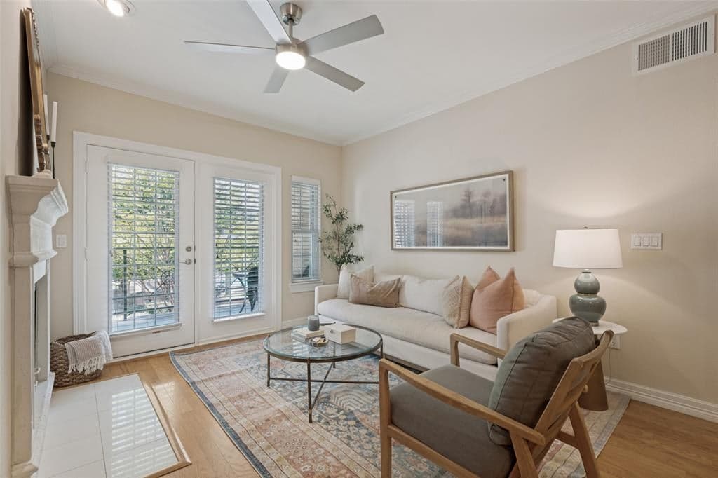 3400 Welborn St Apt 208