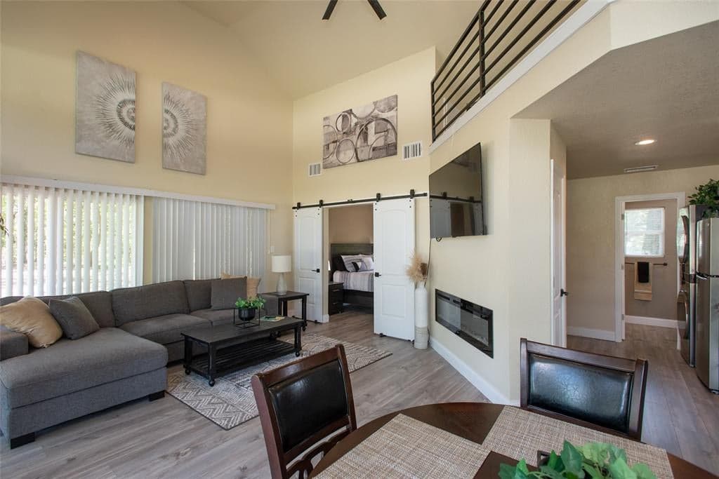 Gallery image 3