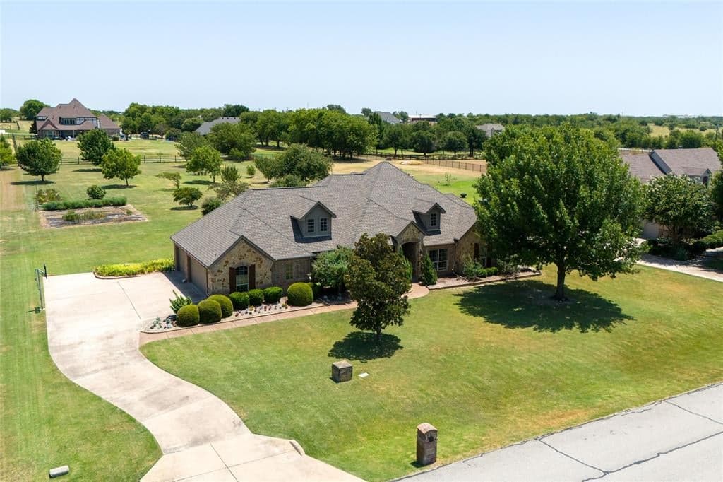 11082 Sarah Ln