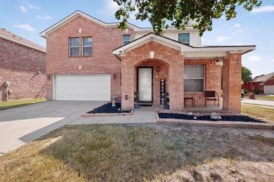 5403 Maverick Dr