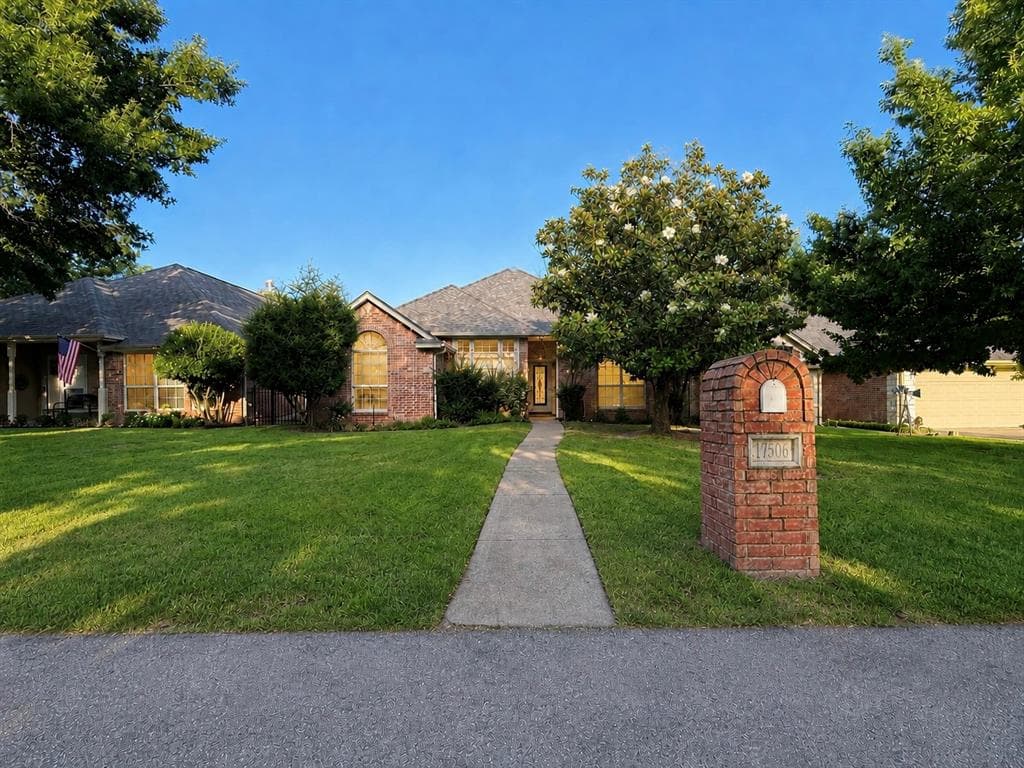 17506 Country Club Dr