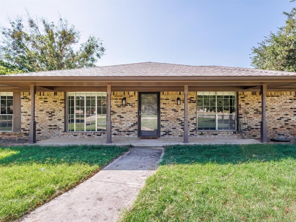 8 Canyon Creek Dr