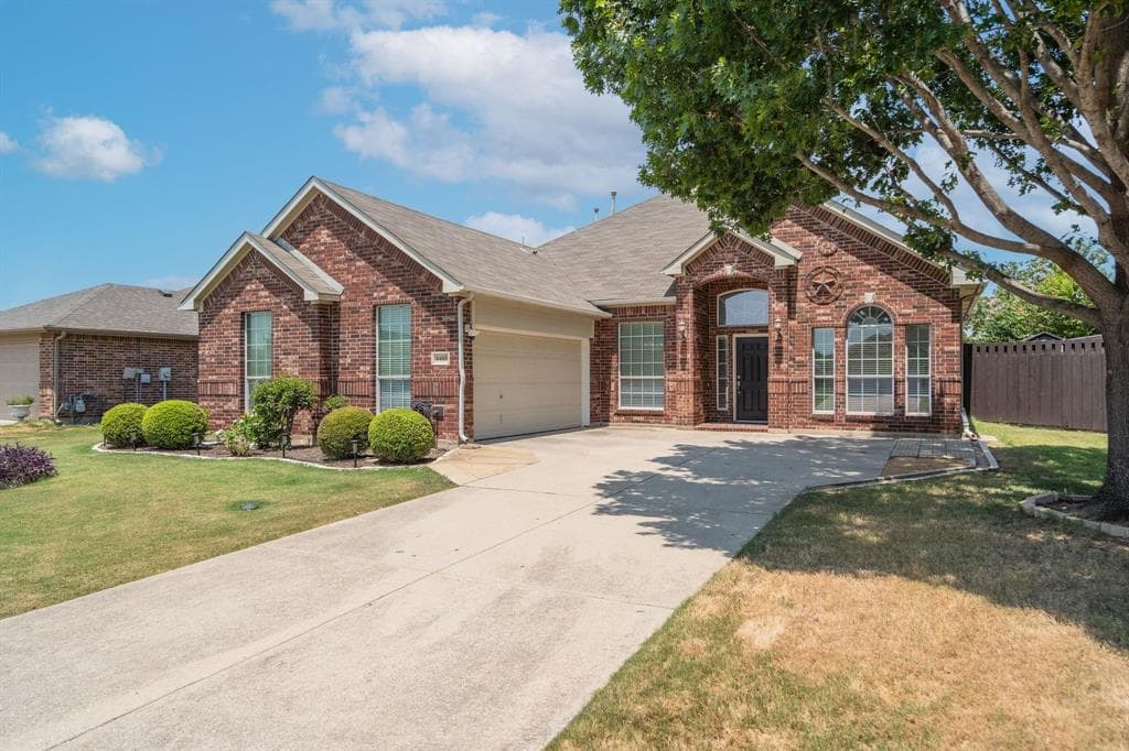 4403 Grassy Glen Dr