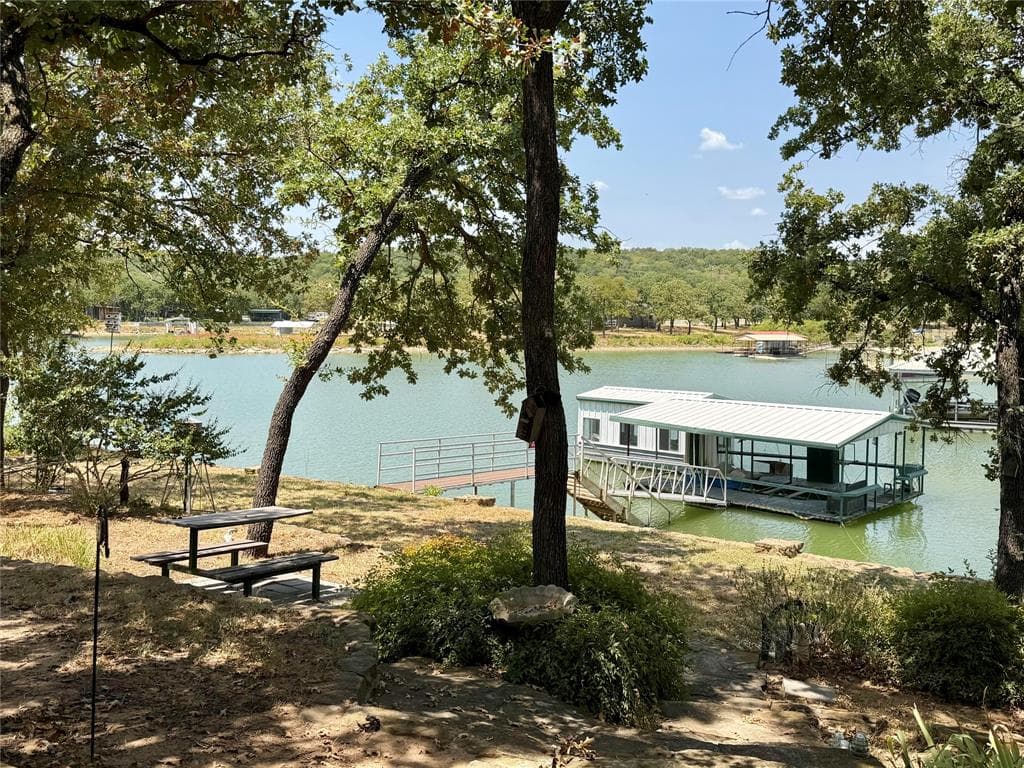 459 County Road 1742