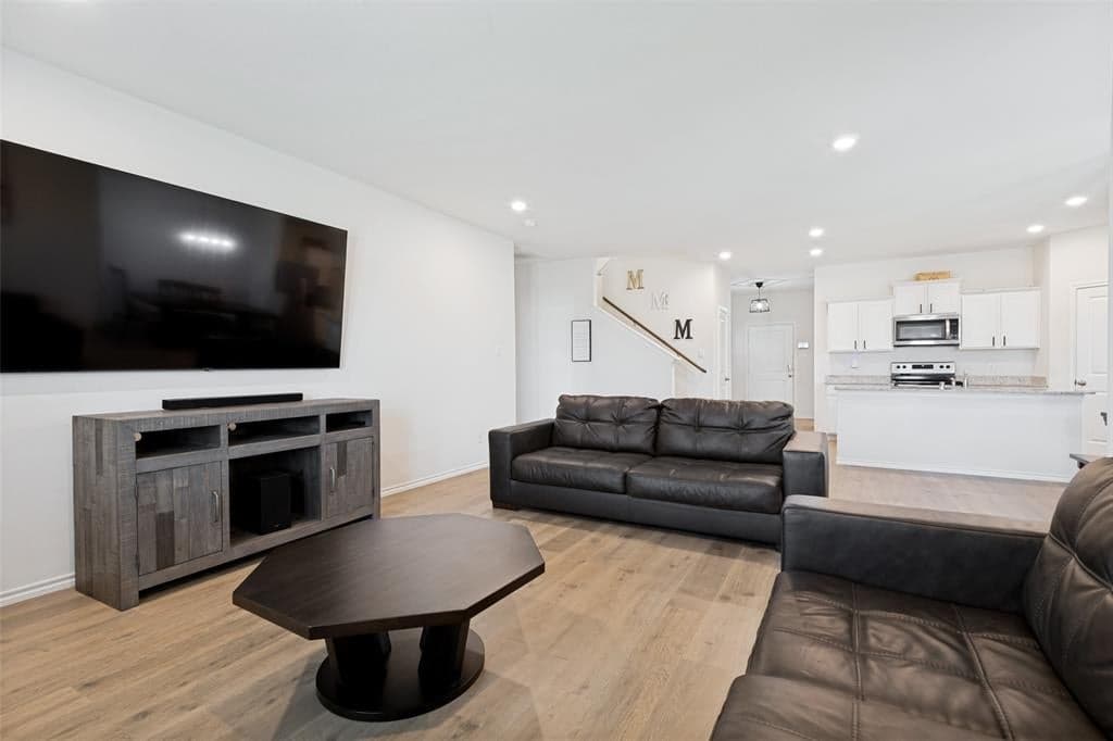Gallery image 2