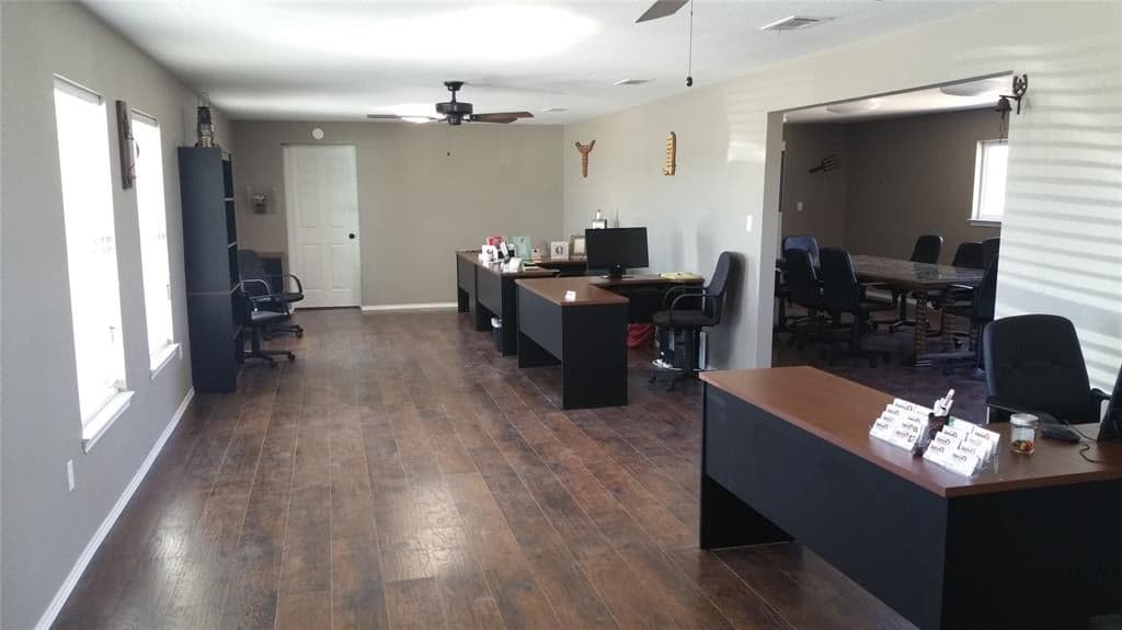 Gallery image 4