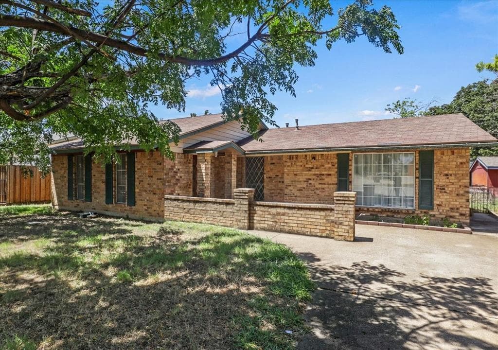 4209 Pioneer Rd