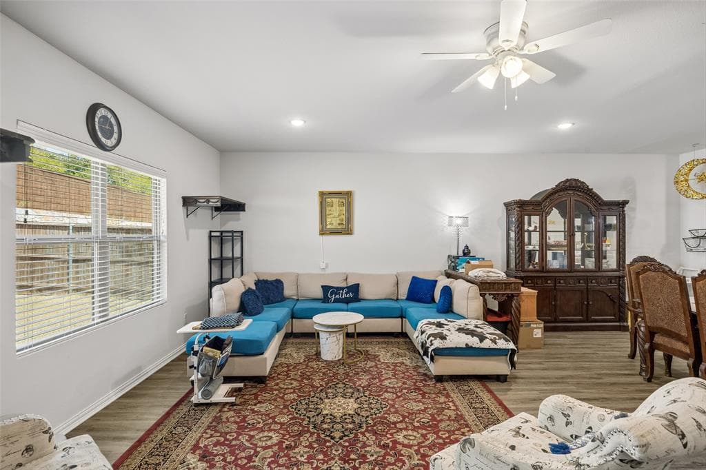 Gallery image 4
