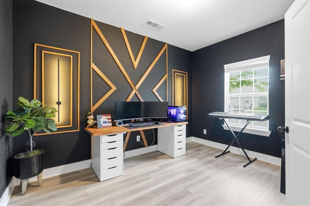 Gallery image 4