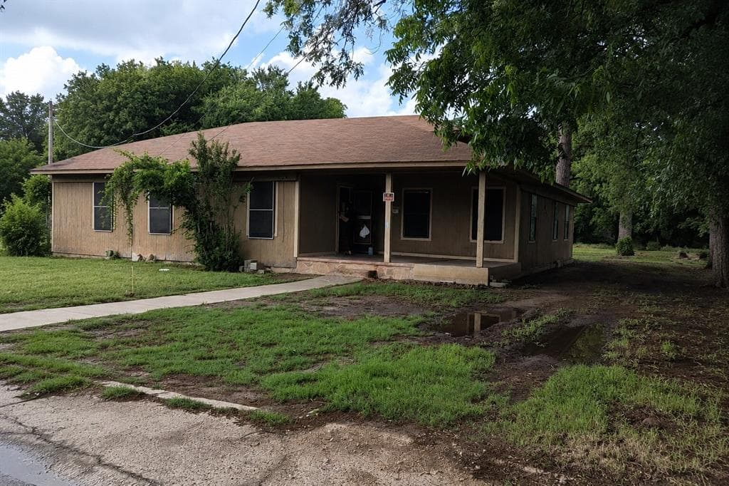 Main property image