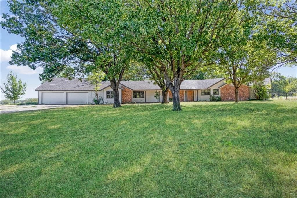 Main property image