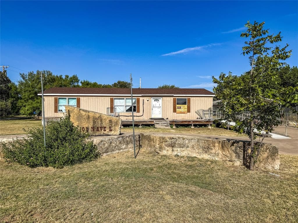 Main property image