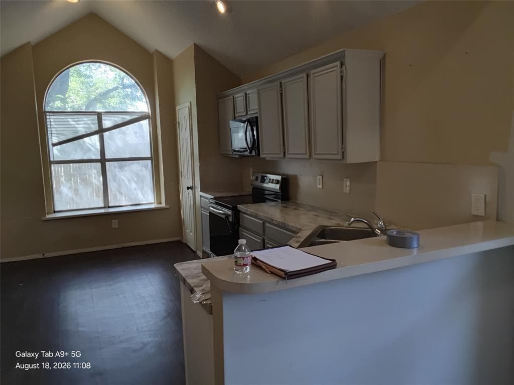 Gallery image 4