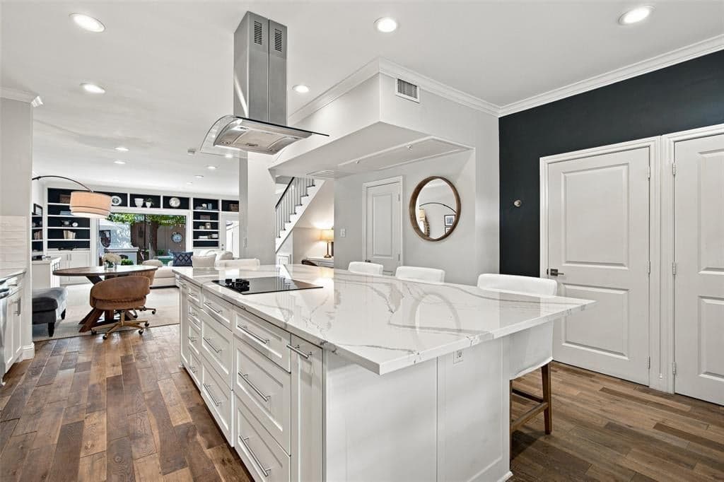 Gallery image 4