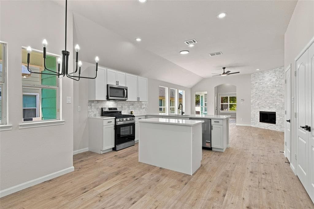 Gallery image 4