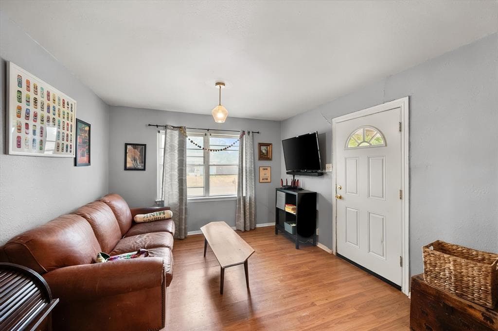 Gallery image 3