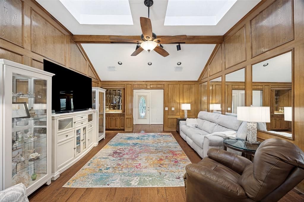 Gallery image 4