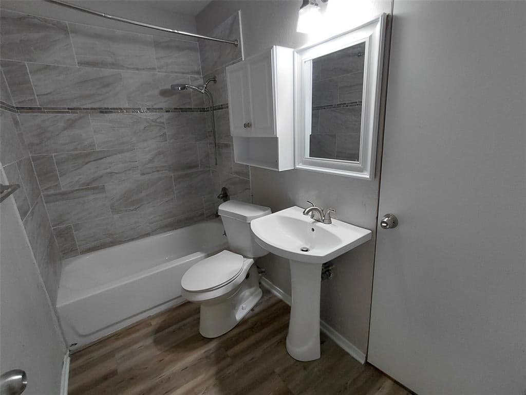 Gallery image 4