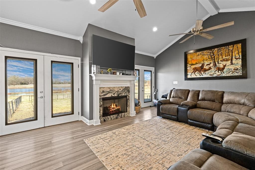 Gallery image 4