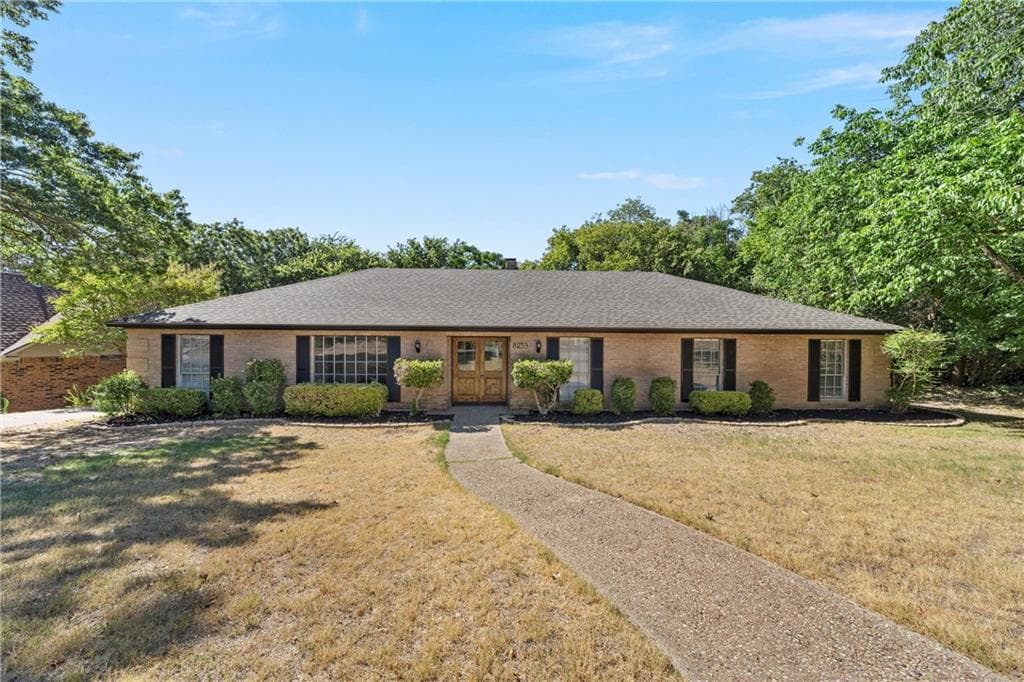 Main property image