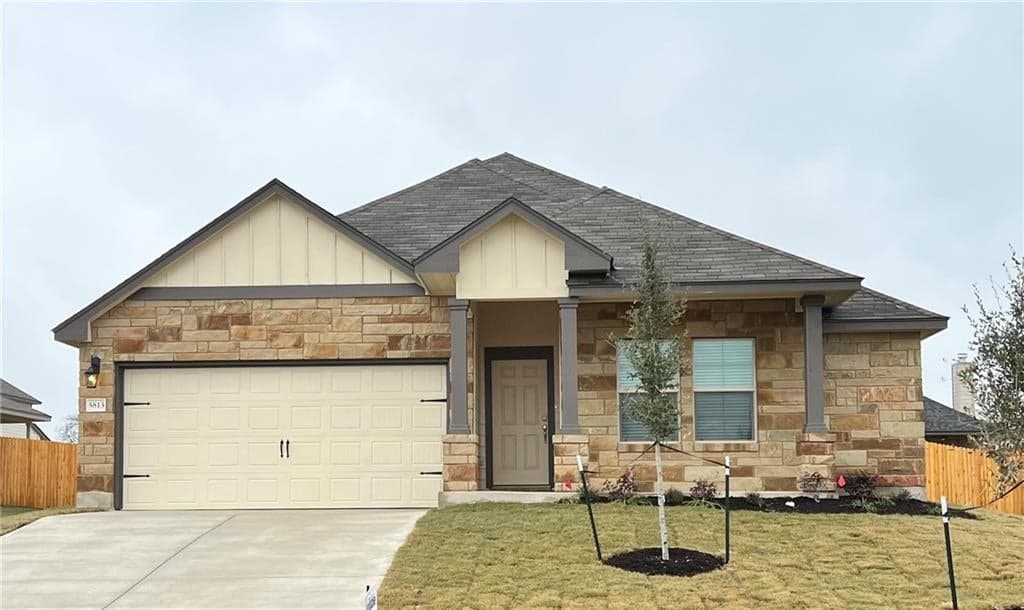 5813 Berkley Heights Dr