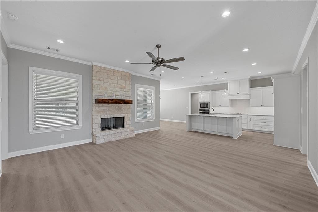 Main property image