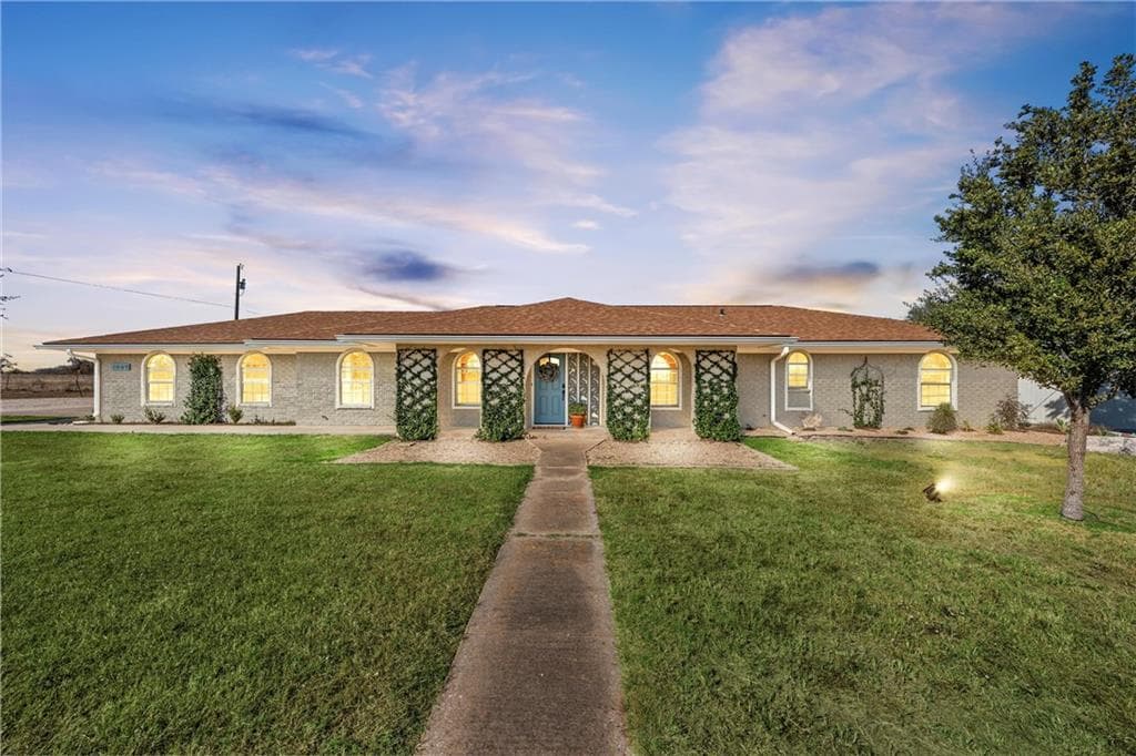 Main property image
