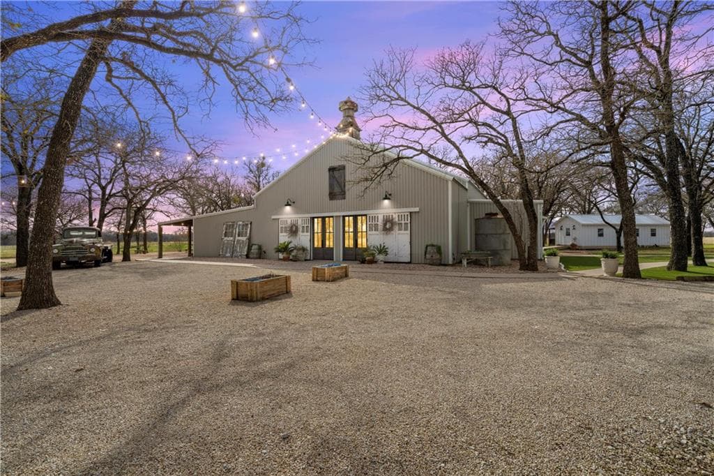 2712 Happy Swaner Ln