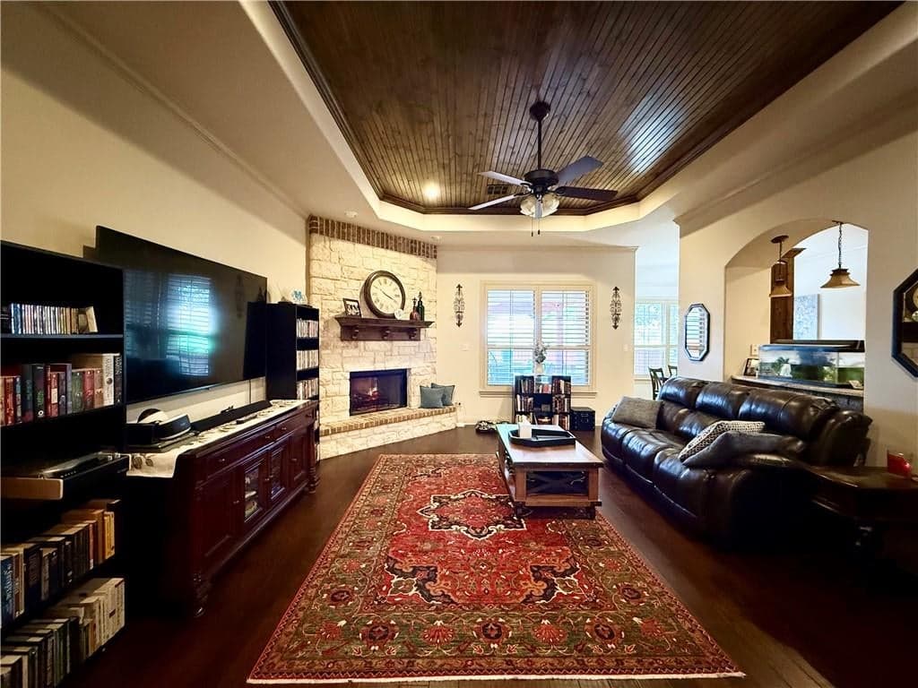 Gallery image 4