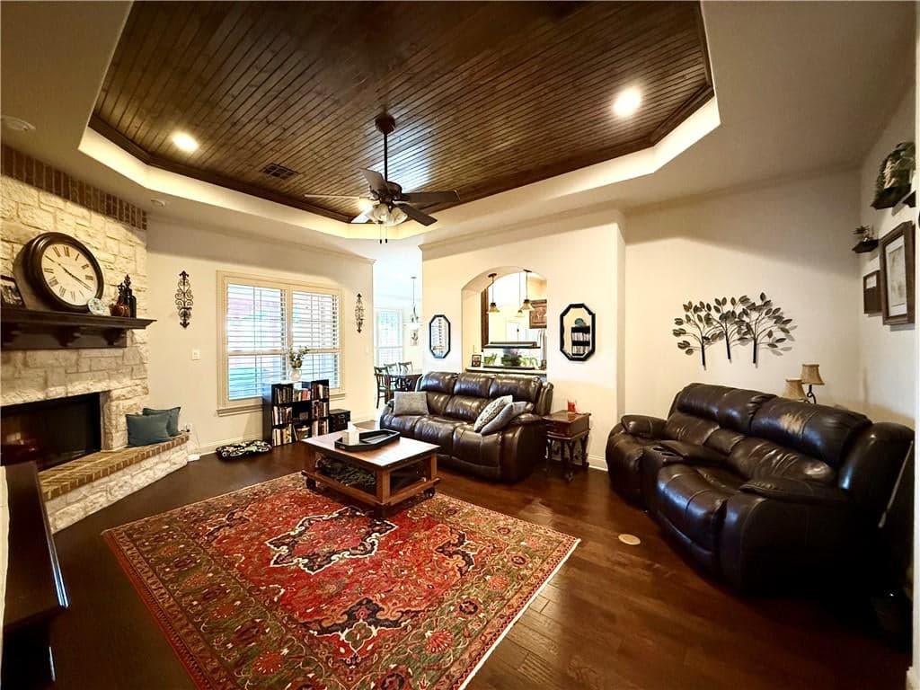 Gallery image 5