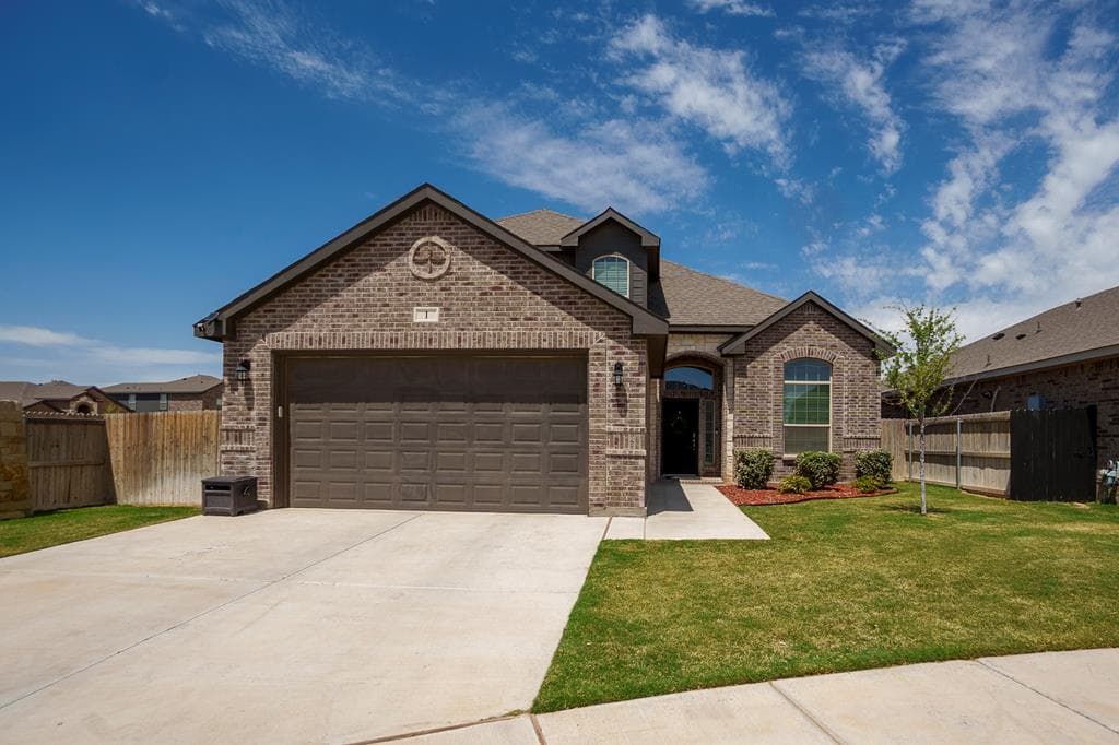 1 Salers Ct