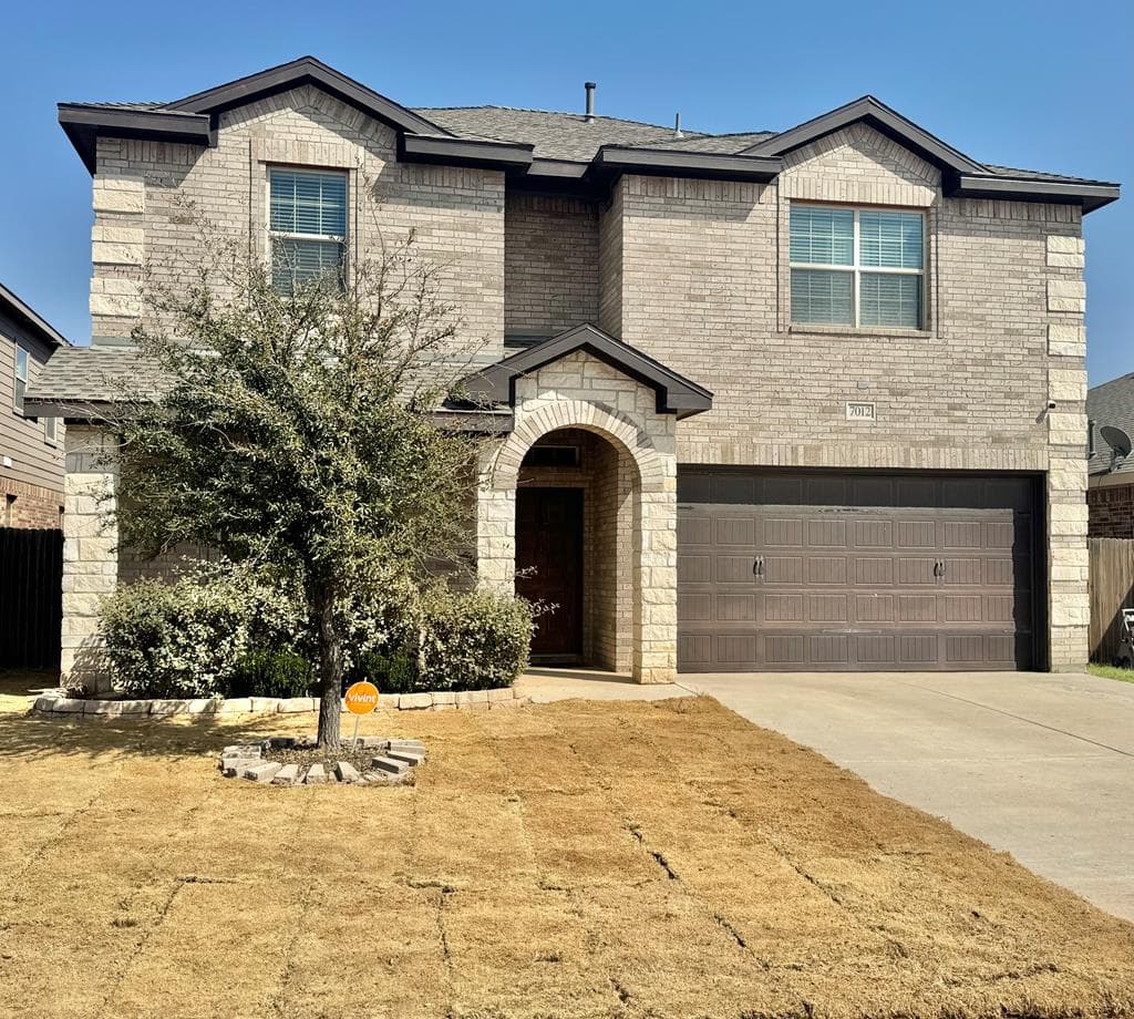 Main property image
