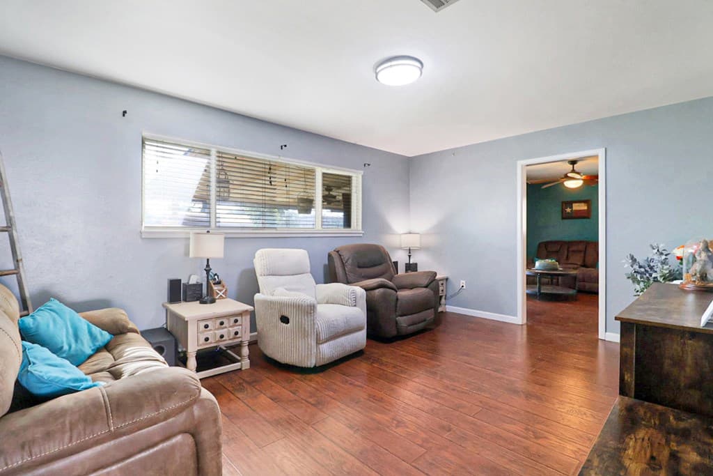 Gallery image 4