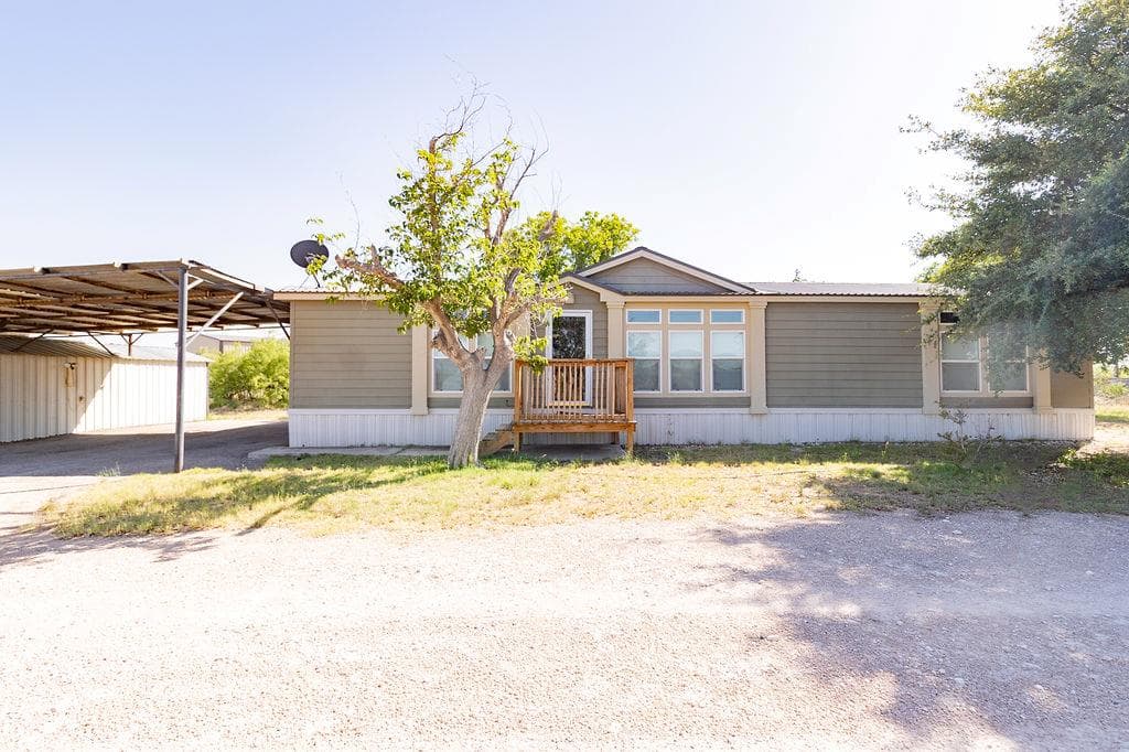 101 Smith Dr