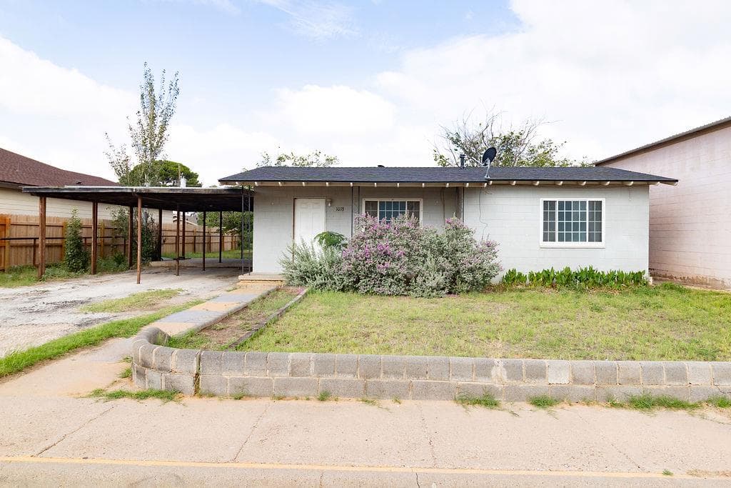 1013 N Carol Ave